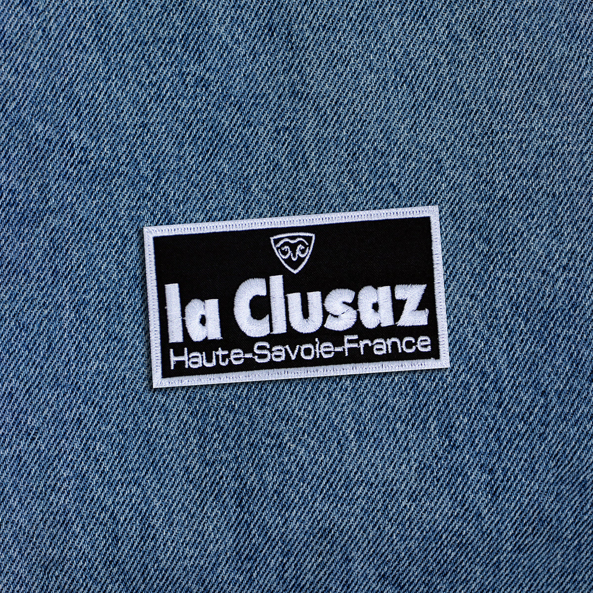 Écusson Tissu Ski Ceuse 1600m – SK2154 – Patch Brodé Vintage – Fabriqué En France